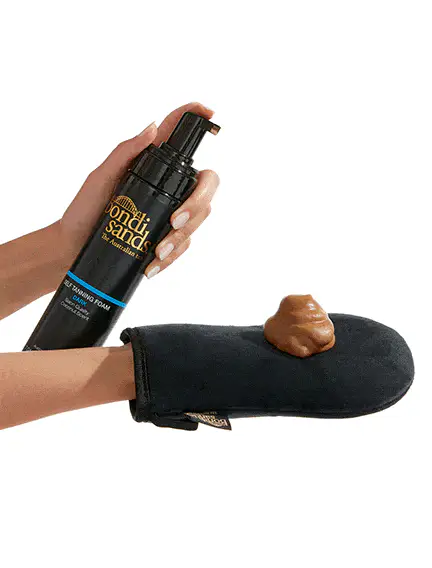 Dark Self Tanning Foam Gift Set - Image 2